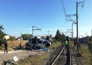 Yük Treni Ölüm Saçtı, 6 Kişi Öldü